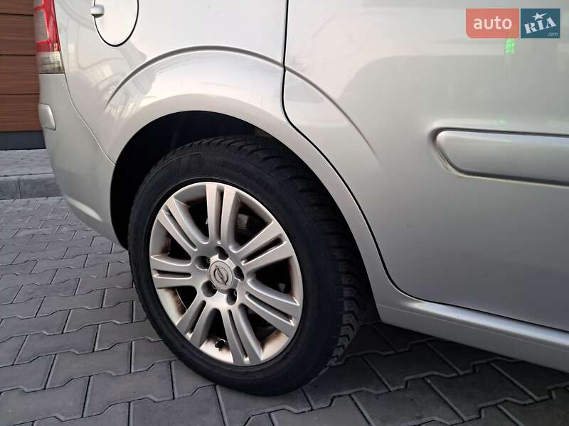 Минивэн Opel Zafira 2012 в Могилев-Подольске фото 45 Минивэн Opel Zafira 2012 в Могилев-Подольске