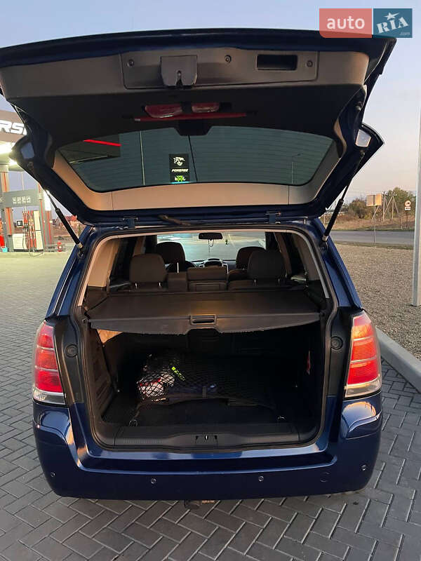 Минивэн Opel Zafira 2009 в Буске фото 6 Минивэн Opel Zafira 2009 в Буске