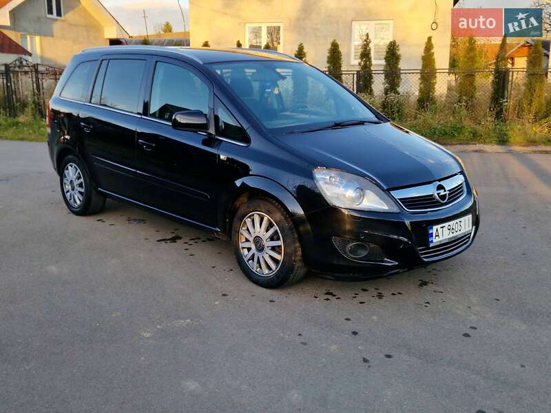 Минивэн Opel Zafira 2012 в Коломые фото Минивэн Opel Zafira 2012 в Коломые