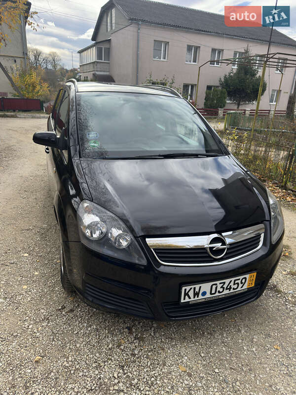 Минивэн Opel Zafira 2005 в Збараже