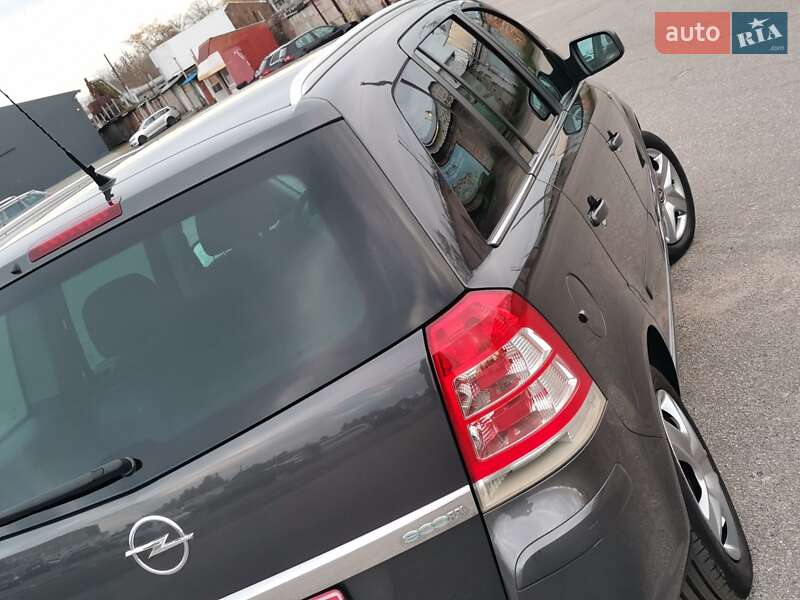 Мінівен Opel Zafira 2012 в Білій Церкві