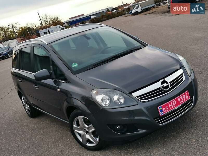 Мінівен Opel Zafira 2012 в Білій Церкві