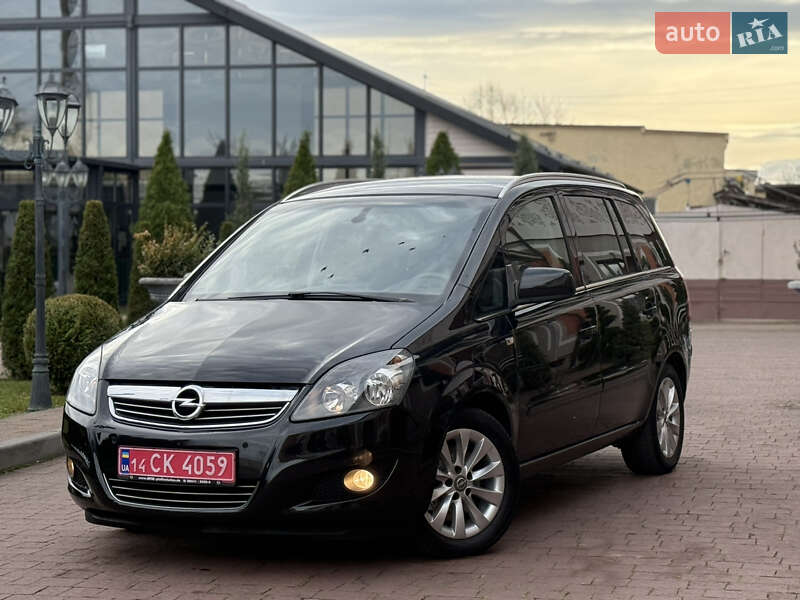 Минивэн Opel Zafira 2014 в Стрые