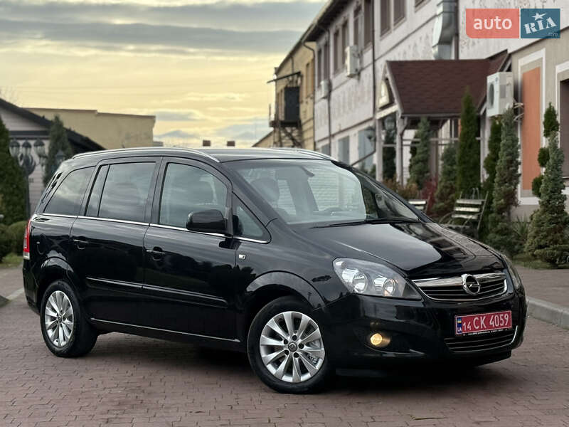 Минивэн Opel Zafira 2014 в Стрые
