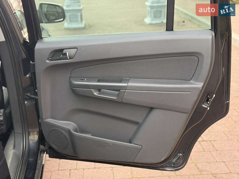 Минивэн Opel Zafira 2014 в Стрые