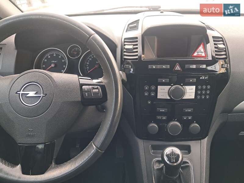 Минивэн Opel Zafira 2012 в Могилев-Подольске фото 79 Минивэн Opel Zafira 2012 в Могилев-Подольске