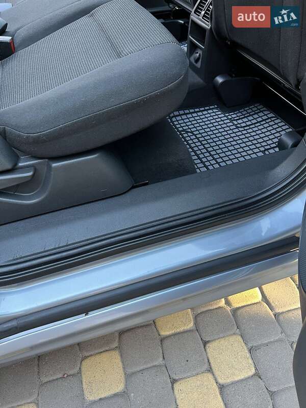 Мінівен Opel Zafira 2010 в Луцьку фото 15 Мінівен Opel Zafira 2010 в Луцьку