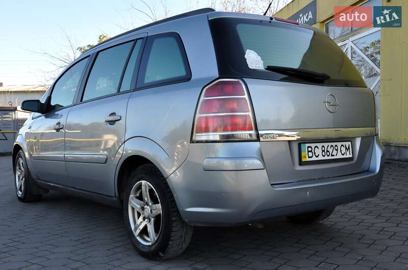 Мінівен Opel Zafira 2006 в Львові