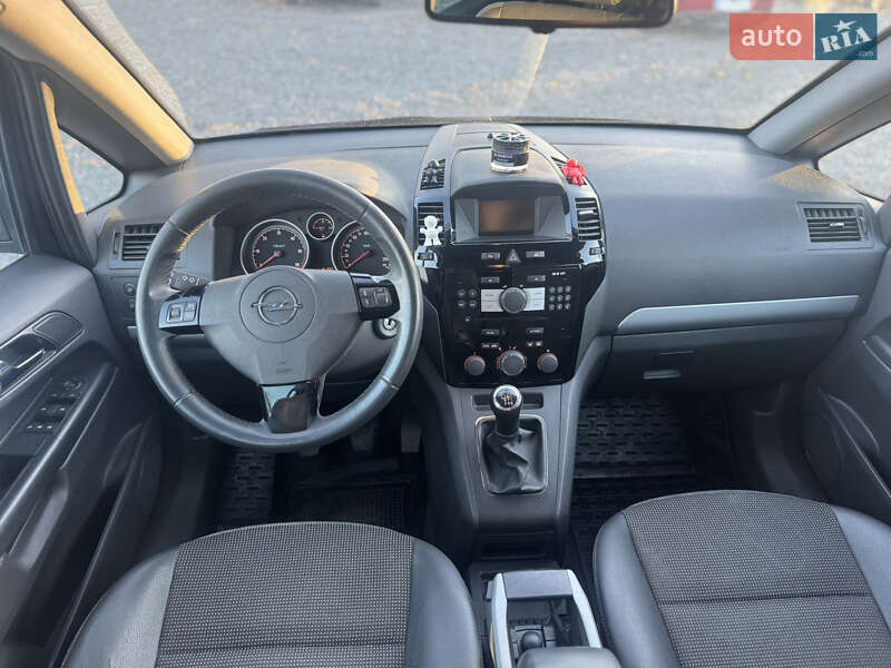 Мінівен Opel Zafira 2008 в Хмельницькому фото 23 Мінівен Opel Zafira 2008 в Хмельницькому