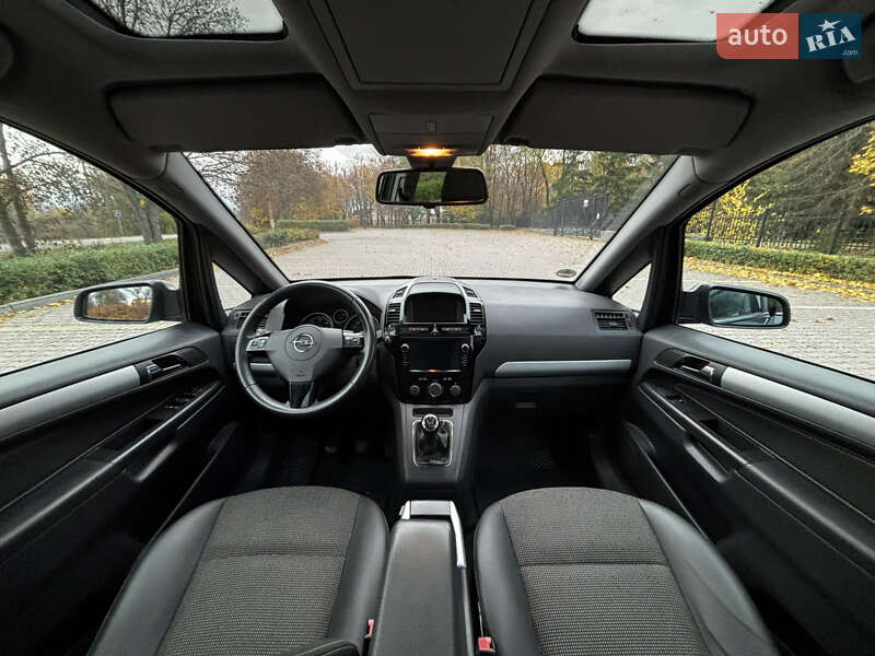 Минивэн Opel Zafira 2008 в Миргороде фото 34 Минивэн Opel Zafira 2008 в Миргороде
