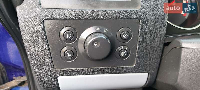 Минивэн Opel Zafira 2005 в Новоукраинке фото 27 Минивэн Opel Zafira 2005 в Новоукраинке