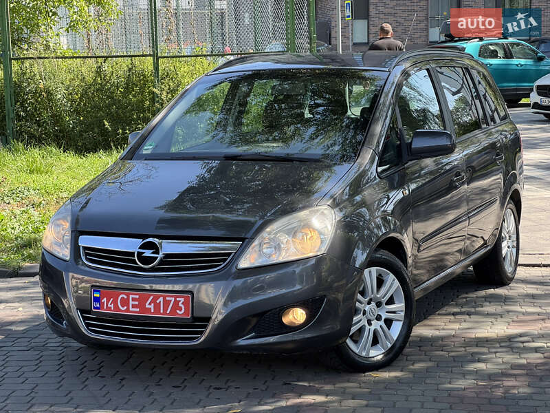Opel Zafira 2012 Opel Zafira 2012