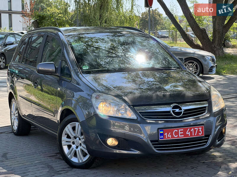 Минивэн Opel Zafira 2012 в Львове фото 9 Минивэн Opel Zafira 2012 в Львове
