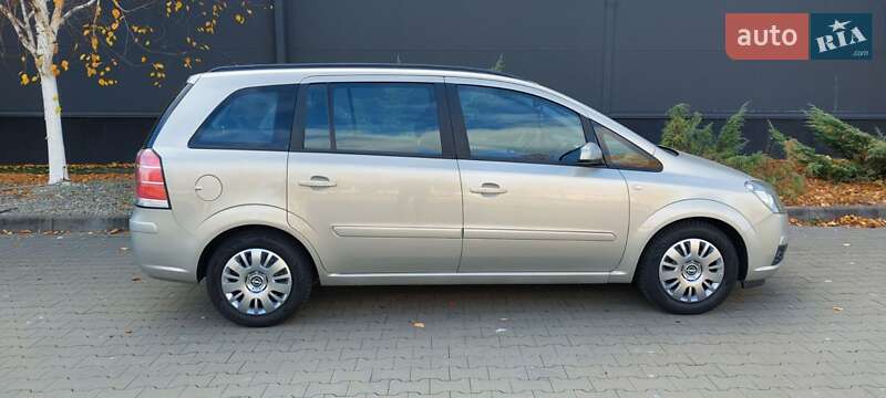 Минивэн Opel Zafira 2007 в Белой Церкви