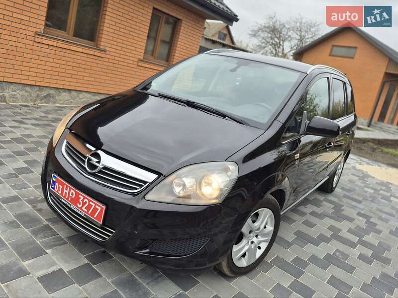 Минивэн Opel Zafira 2010 в Хороле фото 20 Минивэн Opel Zafira 2010 в Хороле