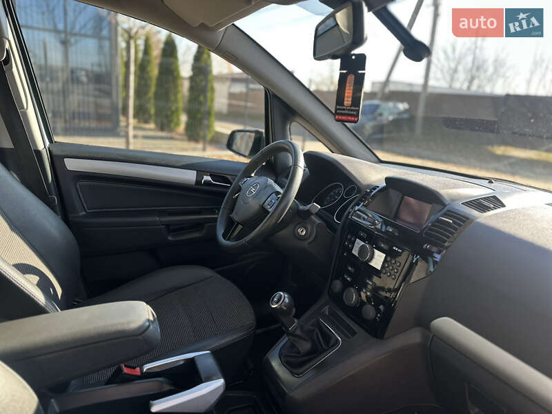 Мінівен Opel Zafira 2009 в Вінниці