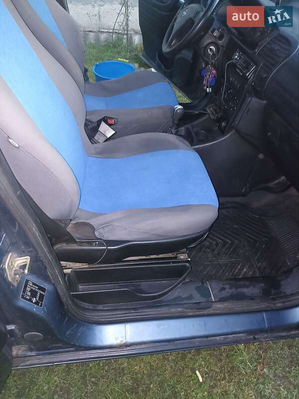 Минивэн Opel Zafira 2000 в Яворове фото 4 Минивэн Opel Zafira 2000 в Яворове