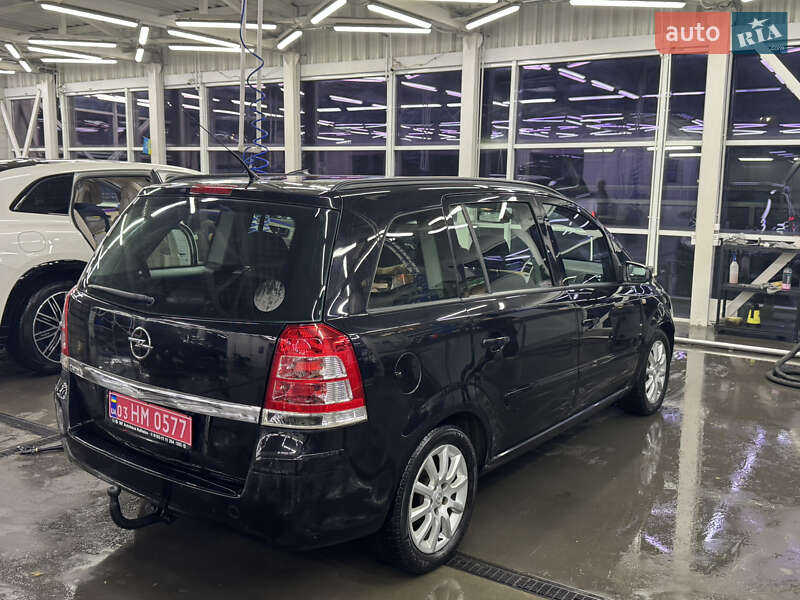 Минивэн Opel Zafira 2009 в Луцке фото 6 Минивэн Opel Zafira 2009 в Луцке