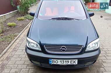 Минивэн Opel Zafira 2002 в Дубно