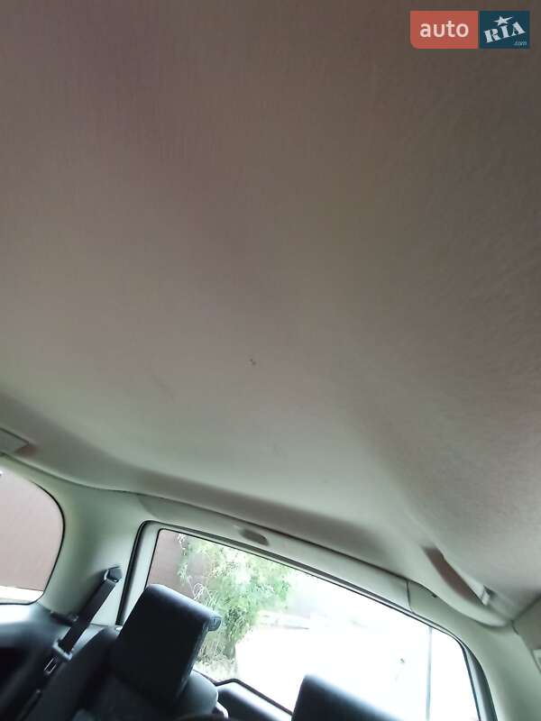 Минивэн Opel Zafira 2002 в Дубно