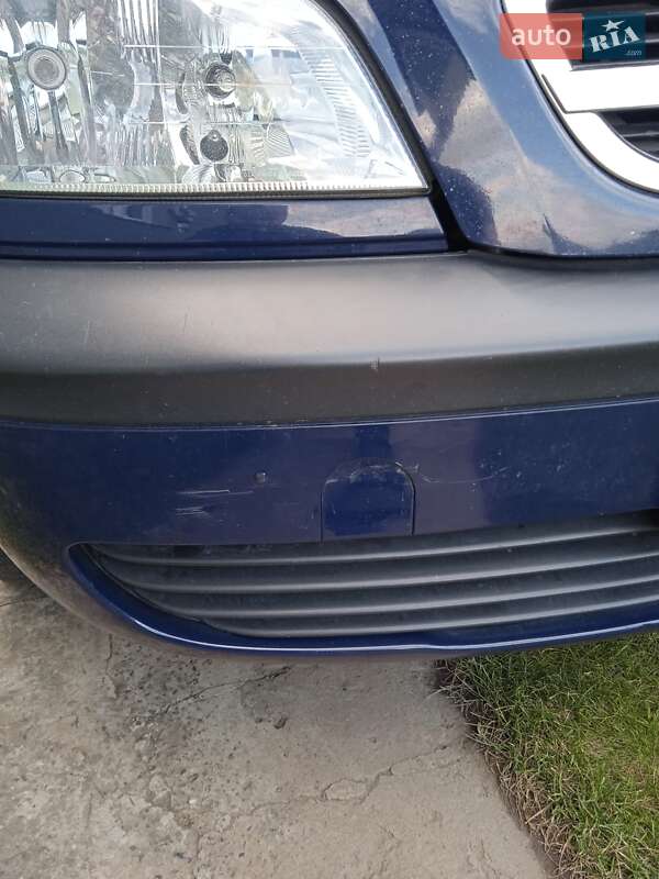 Минивэн Opel Zafira 2005 в Владимире