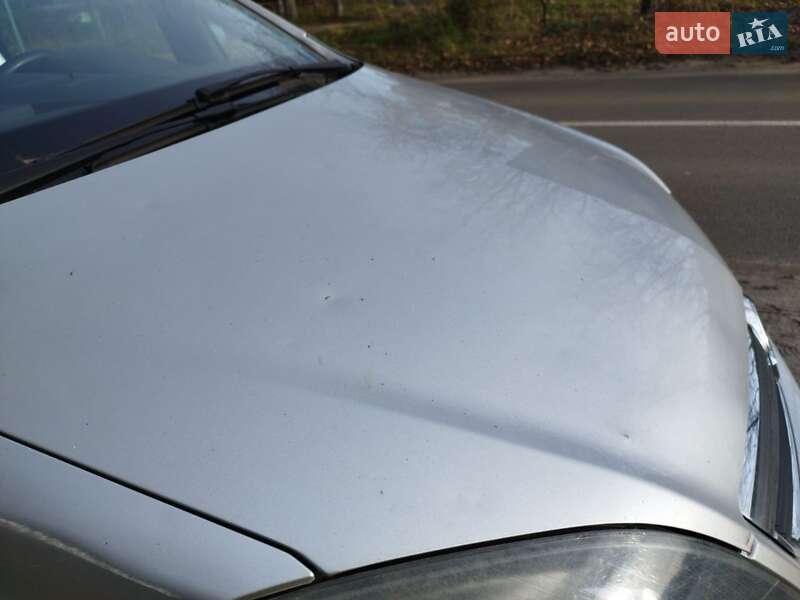 Минивэн Opel Zafira 2006 в Киеве