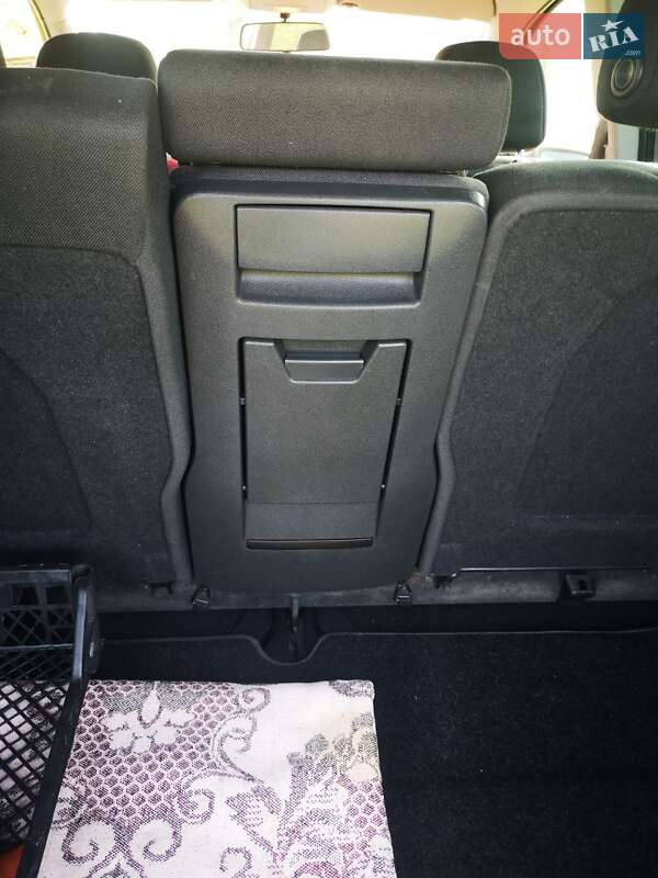 Мінівен Opel Zafira 2006 в Коломиї