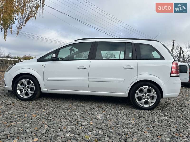 Мінівен Opel Zafira 2006 в Смілі