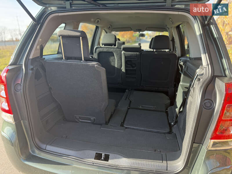 Минивэн Opel Zafira 2009 в Борисполе