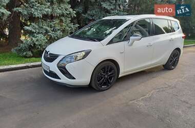 Микровэн Opel Zafira 2015 в Кременчуге