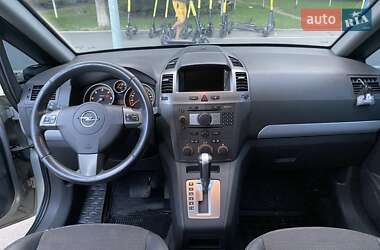 Минивэн Opel Zafira 2007 в Виннице