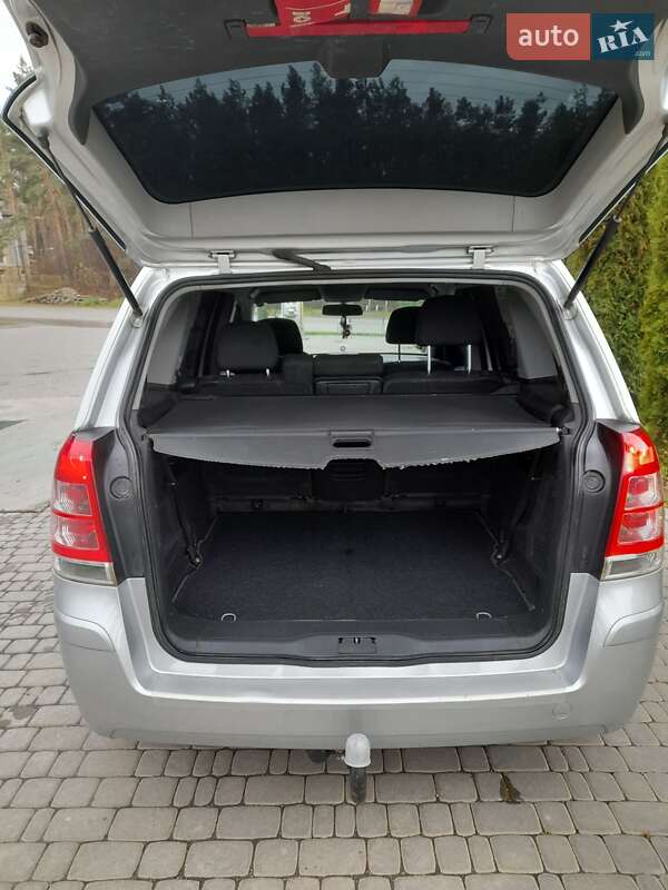Минивэн Opel Zafira 2010 в Бучаче фото 13 Минивэн Opel Zafira 2010 в Бучаче