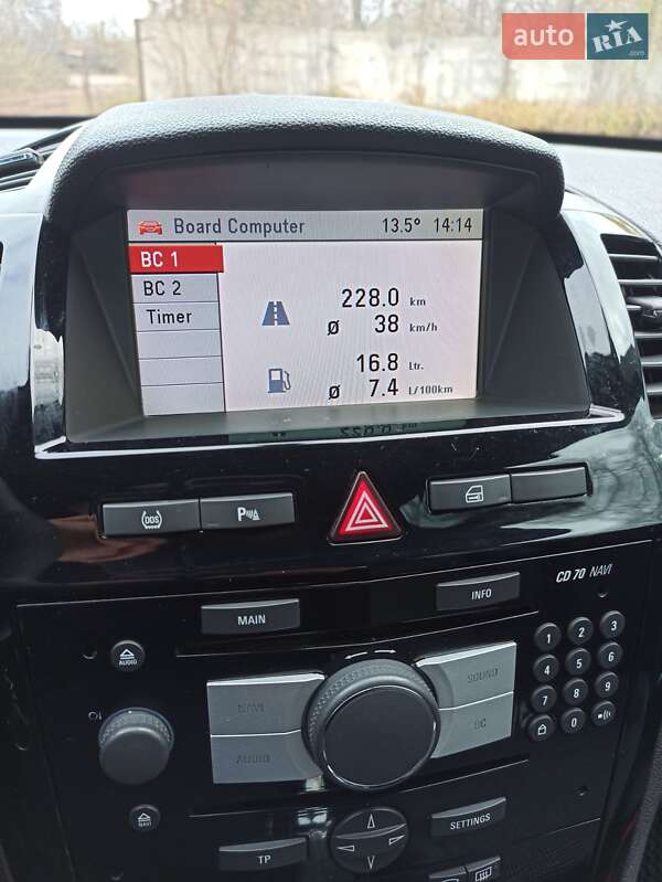 Минивэн Opel Zafira 2011 в Варве