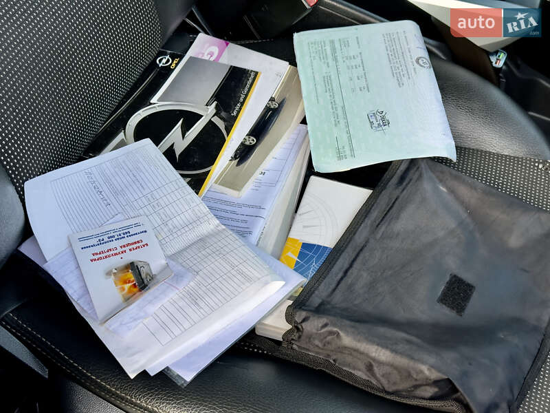 Минивэн Opel Zafira 2009 в Каменец-Подольском