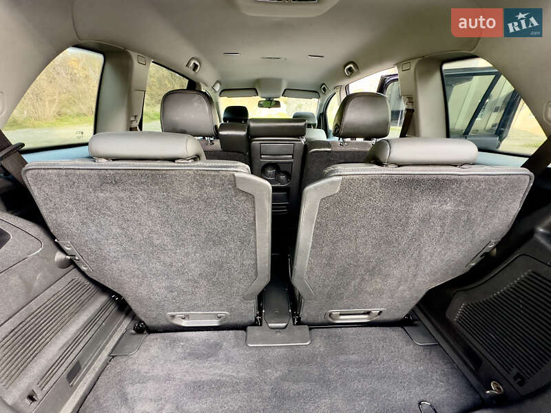 Минивэн Opel Zafira 2009 в Каменец-Подольском