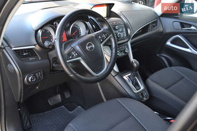 Мінівен Opel Zafira 2016 в Вінниці
