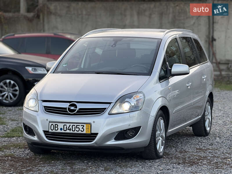 Opel Zafira 2011 Opel Zafira 2011