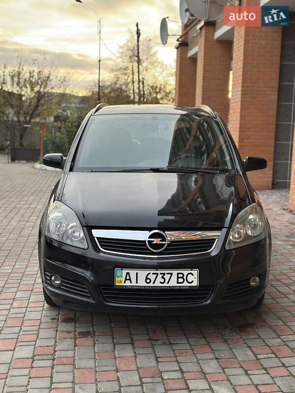 Минивэн Opel Zafira 2007 в Белой Церкви