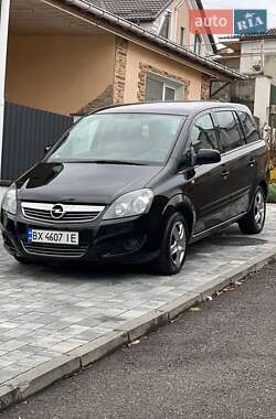 Минивэн Opel Zafira 2011 в Хмельницком