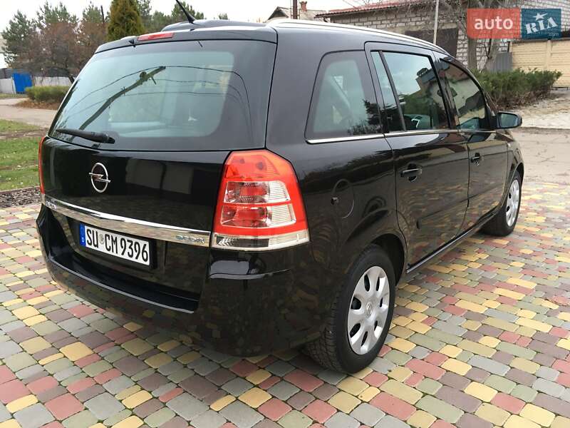 Минивэн Opel Zafira 2009 в Харькове