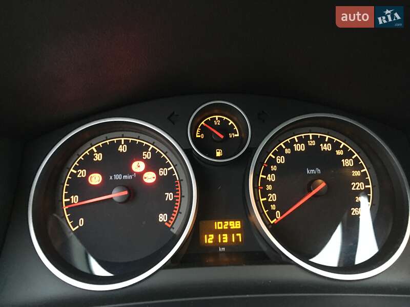 Минивэн Opel Zafira 2009 в Харькове