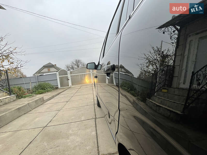 Мінівен Opel Zafira 2011 в Хотині