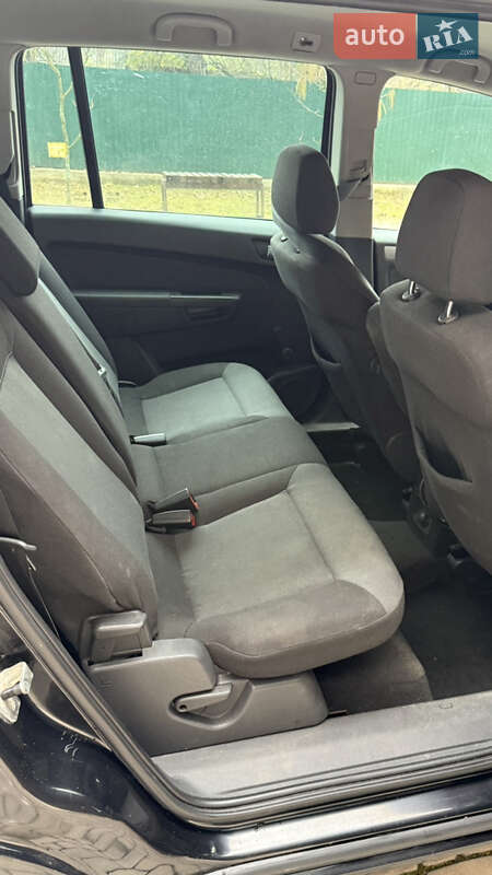 Минивэн Opel Zafira 2005 в Ивано-Франковске фото 12 Минивэн Opel Zafira 2005 в Ивано-Франковске