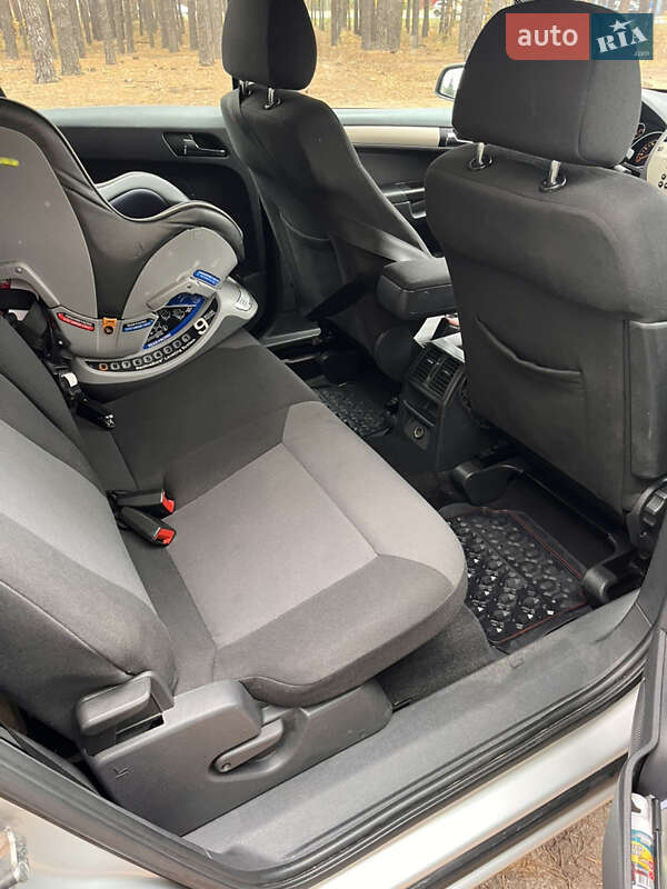 Минивэн Opel Zafira 2008 в Ирпене фото 28 Минивэн Opel Zafira 2008 в Ирпене