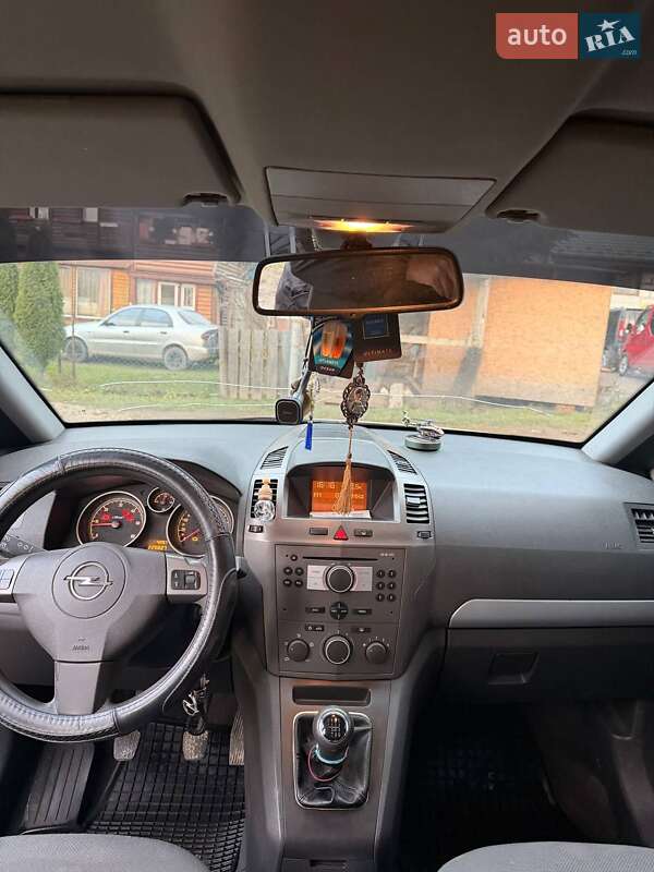 Минивэн Opel Zafira 2005 в Яремче фото 17 Минивэн Opel Zafira 2005 в Яремче