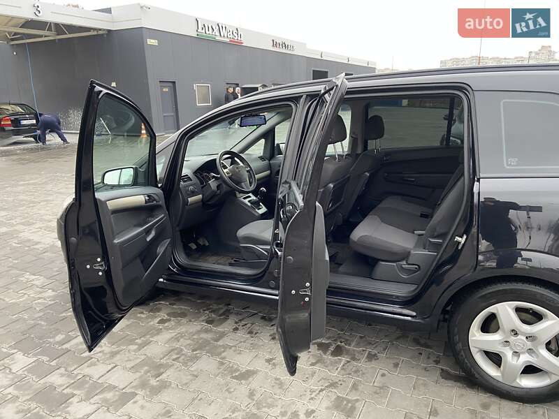 Минивэн Opel Zafira 2008 в Полтаве фото 10 Минивэн Opel Zafira 2008 в Полтаве