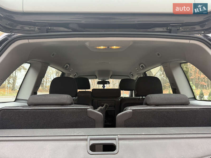 Минивэн Opel Zafira 2007 в Луцке