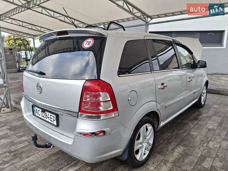 Мінівен Opel Zafira 2010 в Луцьку фото 10 Мінівен Opel Zafira 2010 в Луцьку