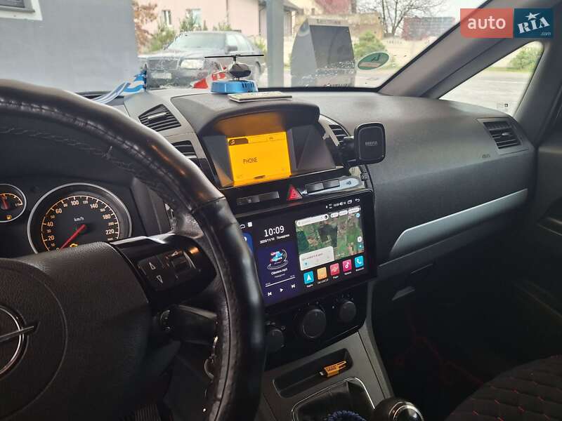 Мінівен Opel Zafira 2010 в Луцьку фото 14 Мінівен Opel Zafira 2010 в Луцьку