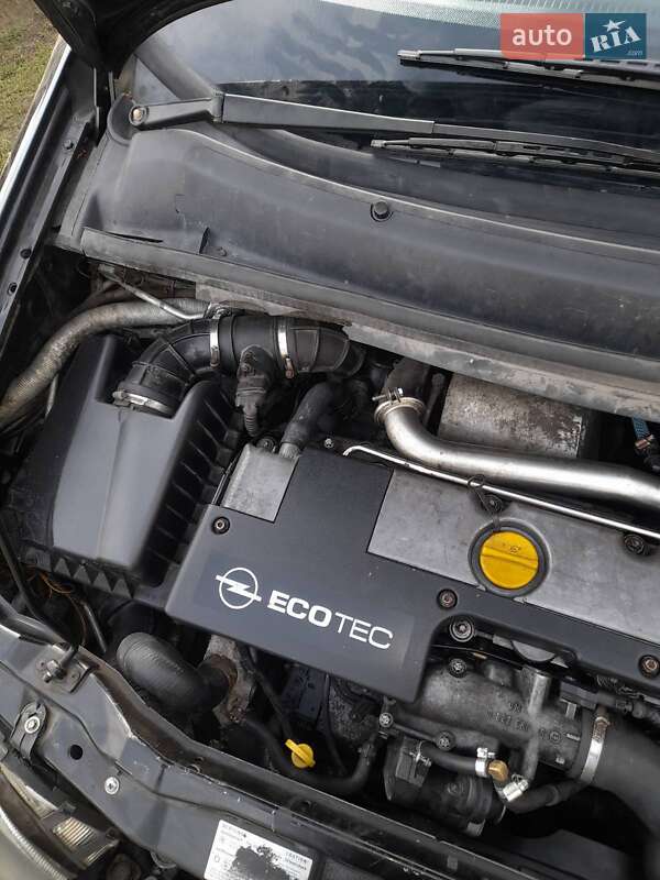 Мінівен Opel Zafira 2004 в Тернополі